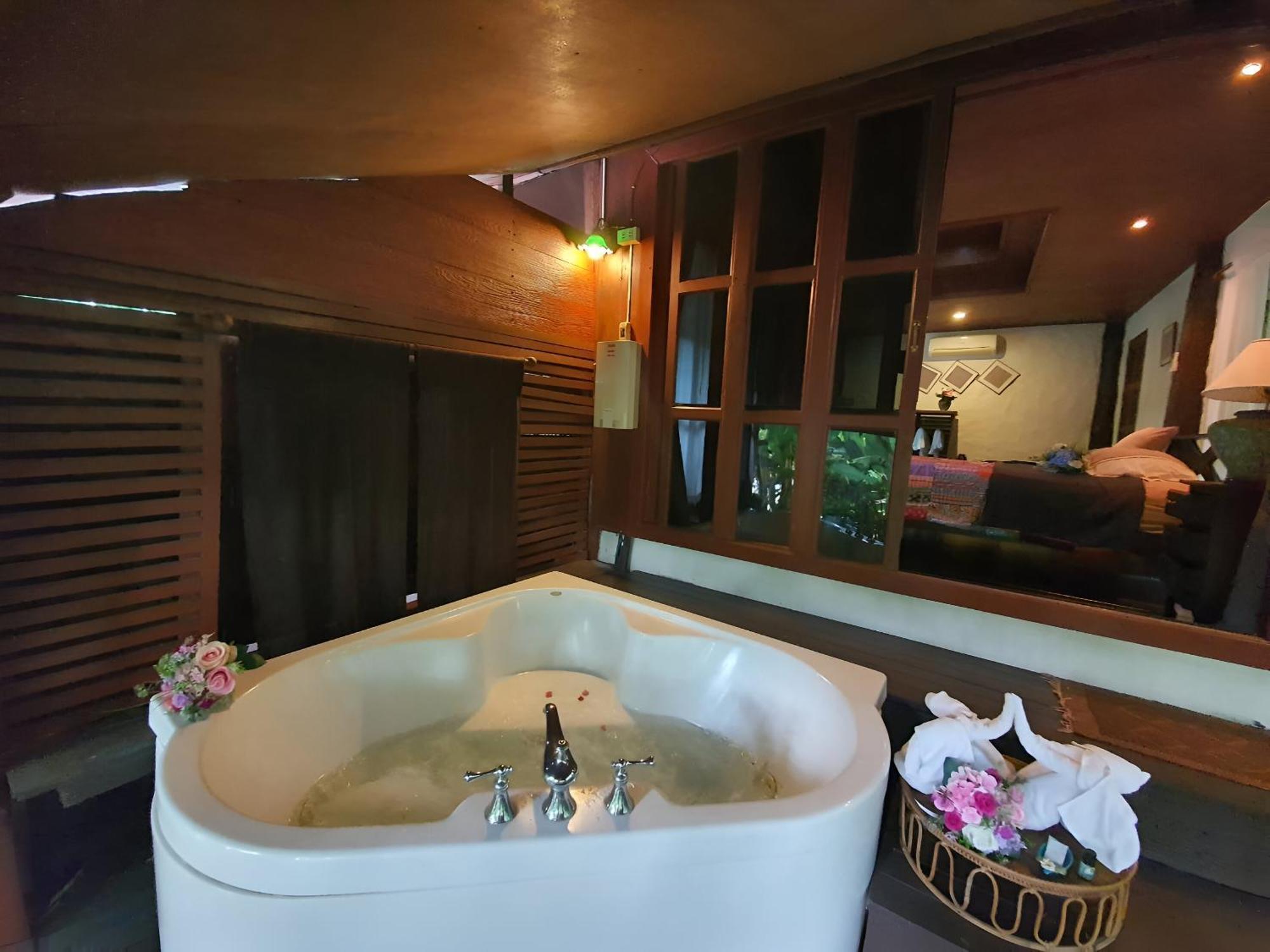 Tonnam Homestay Chiang Mai Extérieur photo